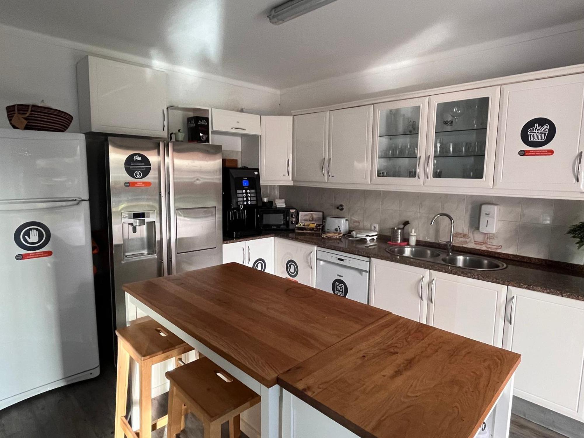 Ericeira Destination Hostel Екстериор снимка