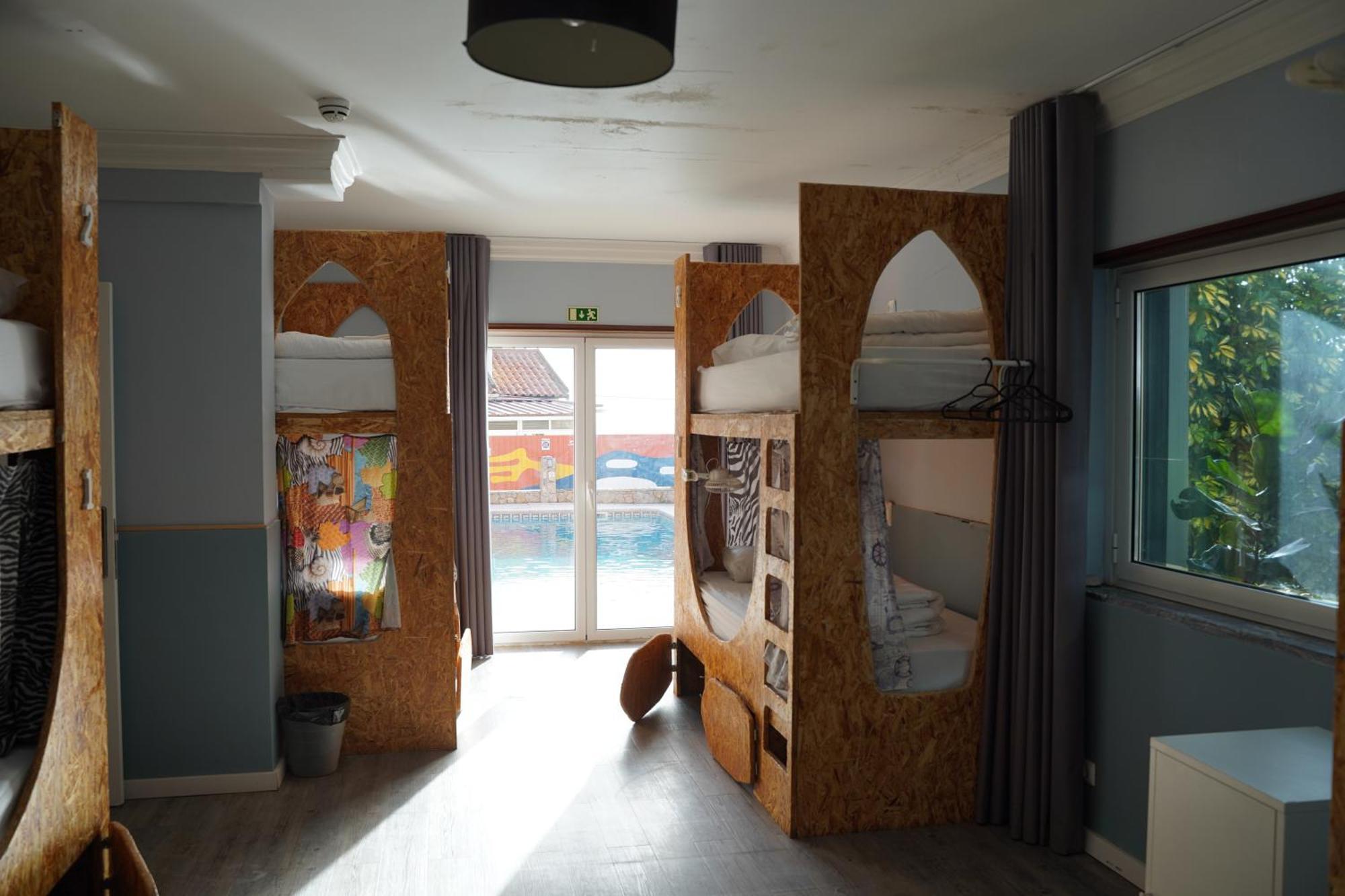 Ericeira Destination Hostel Екстериор снимка