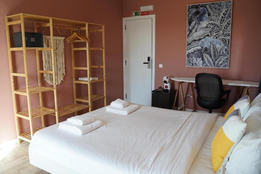 Ericeira Destination Hostel Екстериор снимка